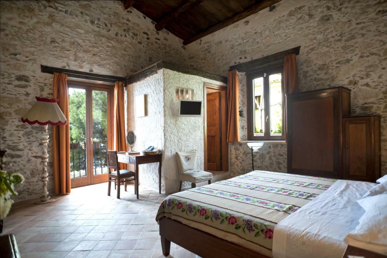 Hotel Residenza D'Epoca Borgodifiume Fiumefreddo Bruzio Zewnętrze zdjęcie